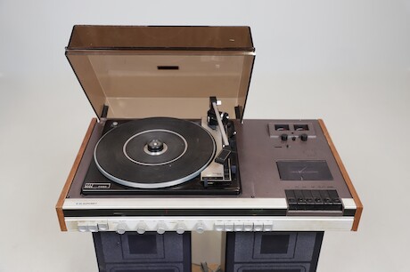Stereo