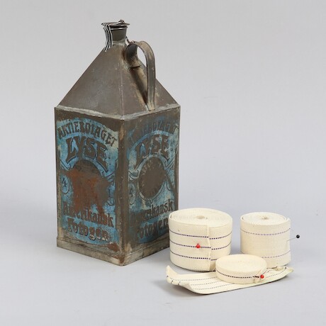 Fotogenlampa/behållare