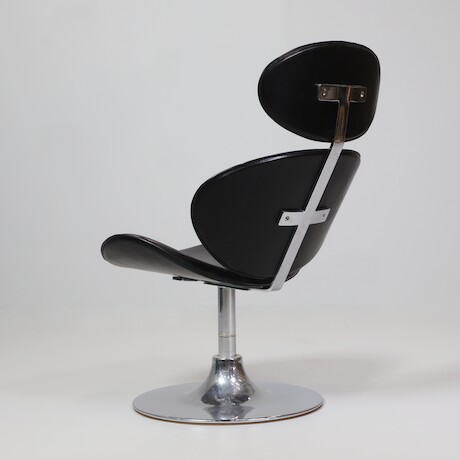 Snurrfåtöljer Damform