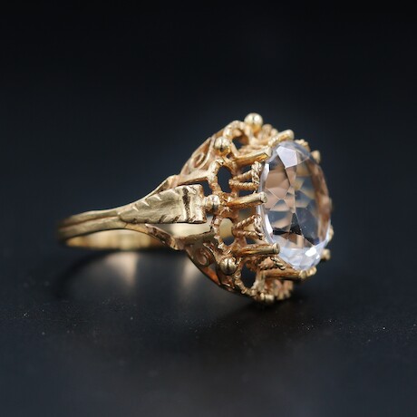 Ring