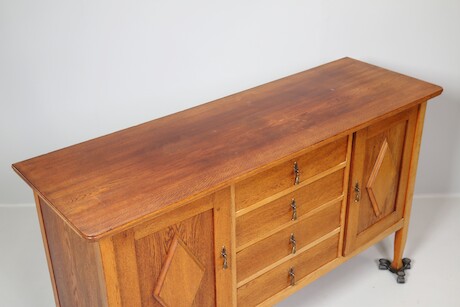 Sideboard