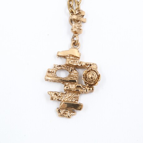 Halsband Finland