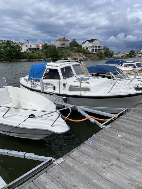 Kabinbåt Winga