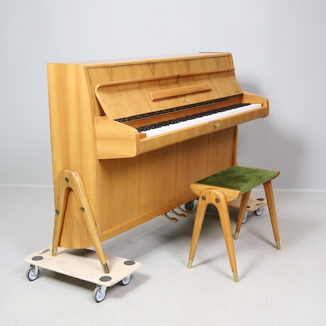 Piano Sauter