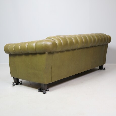 Skinnsoffa Chesterfield