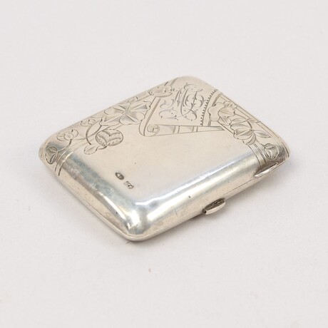 Etui