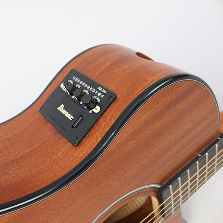 Gitarr