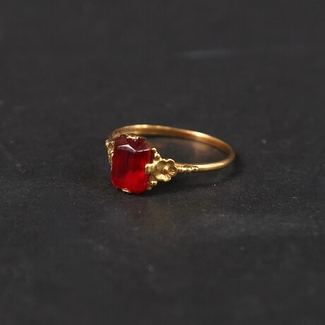 Ring