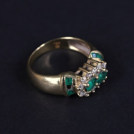 Ring