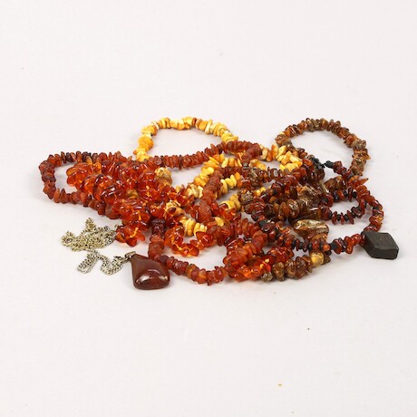 Halsband