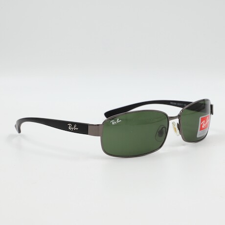 Ray-Ban