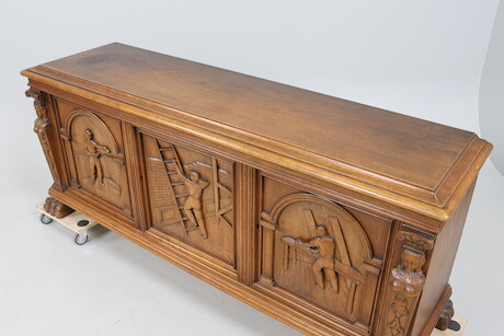 Sideboard