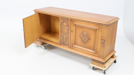 Sideboard