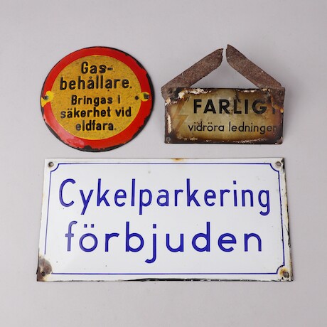 Emaljskyltar