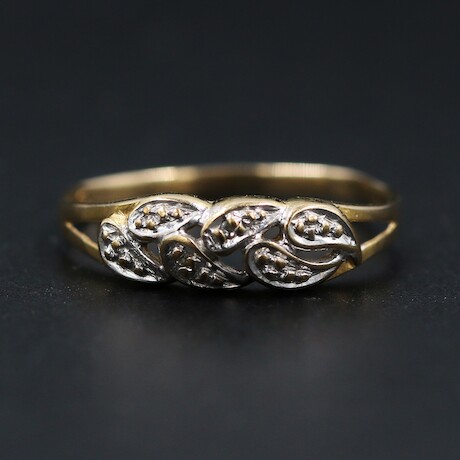 Ring