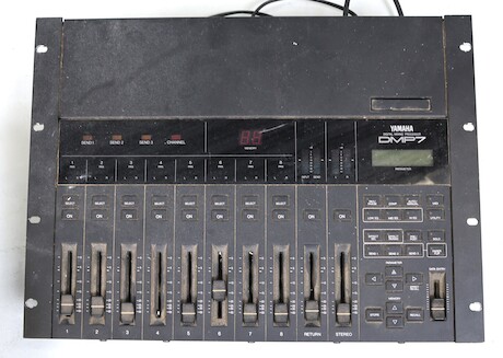 Mixer Yamaha